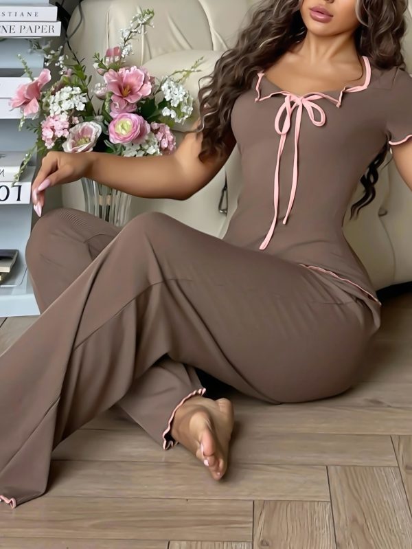 Women'S All-Season Solid Color Pajama Set - Comfortable, Stylish Two-Piece with Short Sleeves and Long Pants, Perfect for Home Wear, Casual Attire, and Spring/Summer/Fall, Casual Attire|Stylish Pajamas|Polyester Fabric
