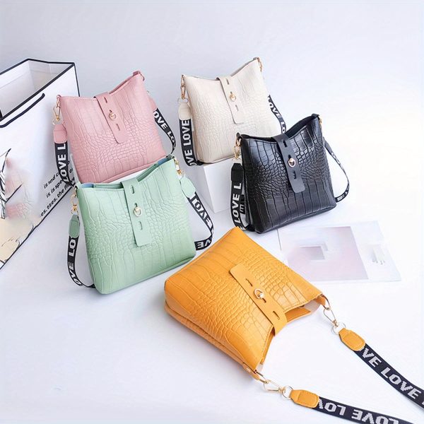 Elegant Women'S Crocodile Pattern Crossbody Bag - 4 Color Options, Zip Closure, Polyester Lined, Versatile for Commuting and Casual Outing - Image 5