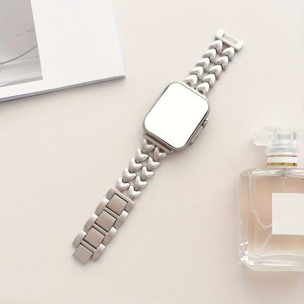 A double-row heart-shaped metal strap suitable for Apple watch for Apple Watch Wristband 38mm 40mm 41mm 42mm 44mm 45mm 49mm for iWatch 10/9/8/7/6/5/4/3/2/1/SE/Ultra series - Image 6