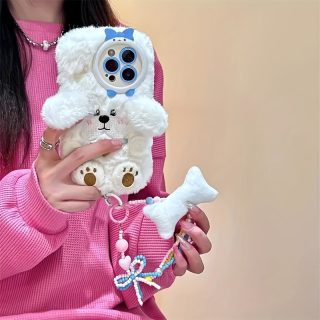 Cartoon White Dog Fluffy Mobile Phone Case with Bracelet Suitable for iPhone 16 Pro Max Autumn and Winter Plush Mobile Phone Case