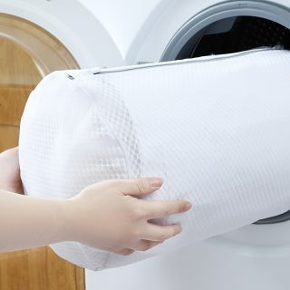 Durable Mesh Shoe Washing Bag - 360° Protection, Reusable Laundry Bag for Sneakers & Athletic Footwear, Zip Closure