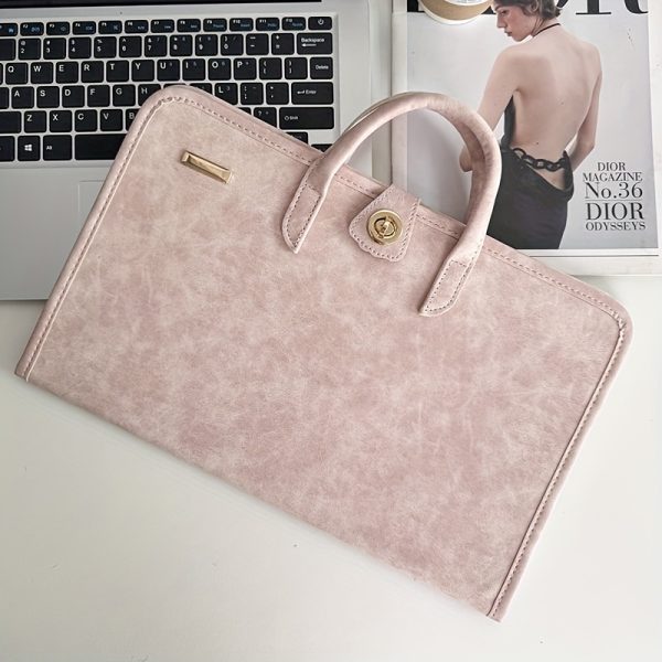Shockproof High Quality Laptop Sleeve Case for 35.56 cm Notebooks - Lightweight Durable Pink Polyester Protective Cover with Anti-Scratch & Anti-Drop Design, Includes Hand Carry Handle for Office, Travel, Commute, Computer Laptop Carry Bag, Commuting Essentials, Modern Accessory, Reinforced Protection, Remote Workers