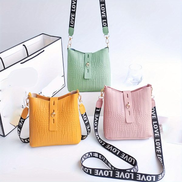Elegant Women'S Crocodile Pattern Crossbody Bag - 4 Color Options, Zip Closure, Polyester Lined, Versatile for Commuting and Casual Outing - Image 9
