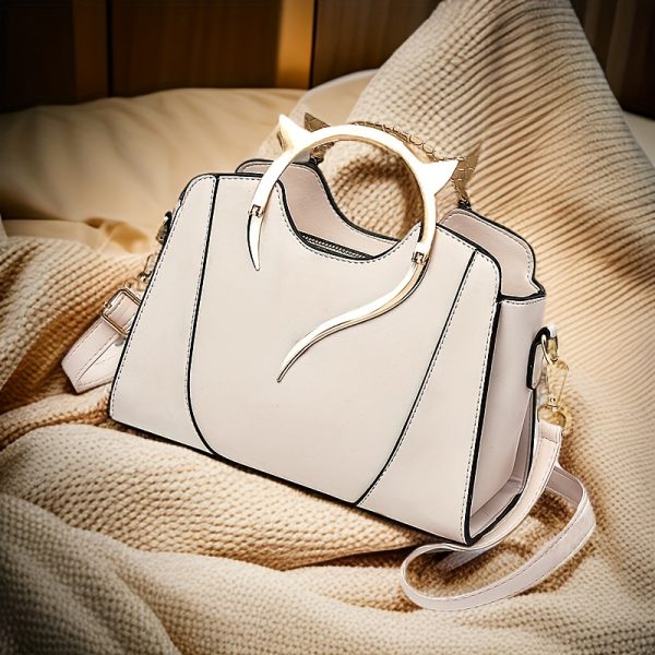 Ladies' Crossbody Bag, Shoulder Bag, Stylish Korean Version with a Minimalist Design, a Chic And Spacious Handbag for Outings And Commuting, Lightweight And Trendy. Available in Three Colors: White, Green, And Black, with Adjustable Straps. - Image 8