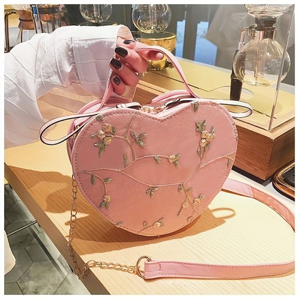 1pc Women's Floral Heart Crossbody Bag - Round Shoulder Bag with Golden-Tone Zipper Closure, Detachable Strap & Chain Link, Green & Beige Embroidery Design for Casual & Special Occasions - Perfect Gift for Mother's Day, Valentine's, Christmas, Heart Shaped Purse, Charming Accessory