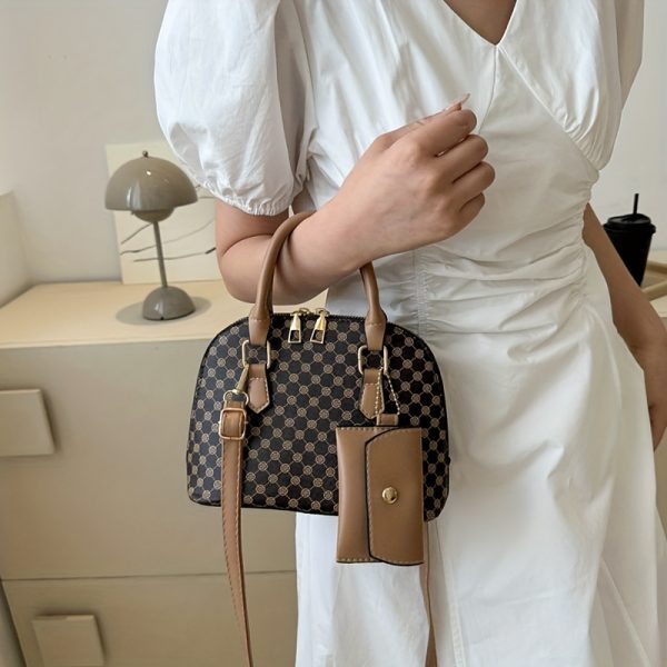Women's Synthetic Leather Shell Crossbody Bag - Adjustable Shoulder Strap, Zipper Closure & Golden-Tone Hardware, Khaki/Tan/Black, Versatile for Casual & Formal Occasions, Crossbody Purse - Image 4