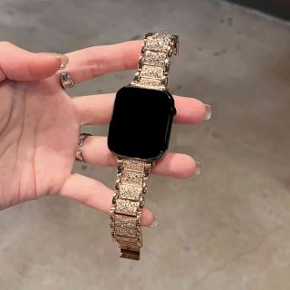 A S-letter iWatch10 generation with shiny rhinestones is a great choice for iWatch strap gifts compatible with 38mm 40mm 41mm 42mm 44mm 45mm 46mm 49mm Series 10 9 8 7 6 5 4 3 2 1 SE/Ultra Only sell watch straps but no watches