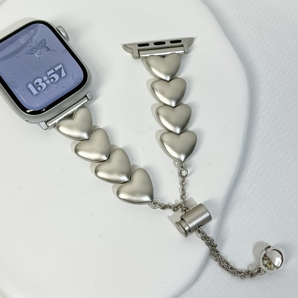 A Stylish And Simple Ladies' Apple Watch Bracelet With A Heart-shaped Buckle, Suitable For IWatch Series SE1 2 Ultra, Is Durable And Eye-catching For Your Best Friend. - Image 13