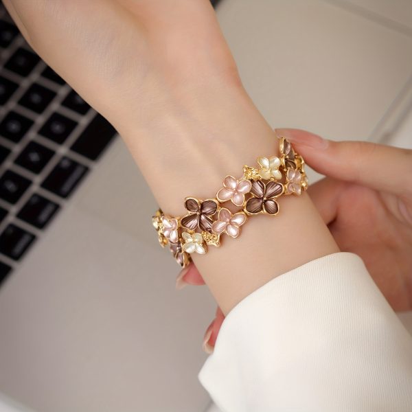 Elegant Brown & Golden Floral Zinc Alloy Watch Band with Deployant Clasp - Compatible with for apple Watch 38mm-49mm, Sizes 1-10, Ideal for Women'S Fashion, Perfect for Mother'S Day, Parties, And Festive Gifts, Gift for Women | Elegant Watch Accessory | Zinc Alloy Bracele - Image 4
